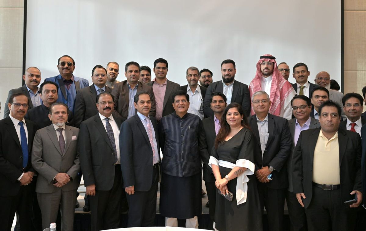 Indian Commerce Minister Discusses Investment Plans with Top UAE Company CEOs